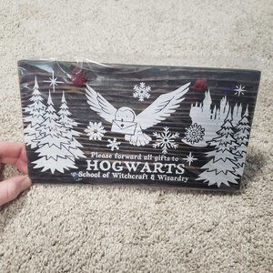 LootCrate Hogwarts Hedwig Wood Hanging Sign